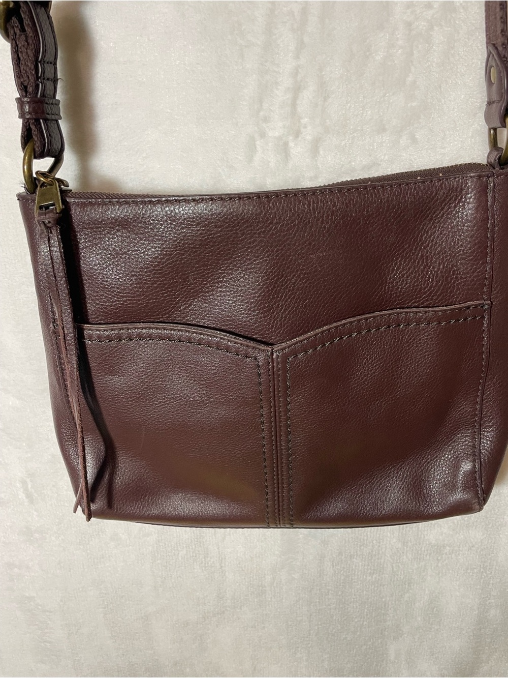 The Sak Pebbled Leather Crossbody in Mahogany Alameda Leather